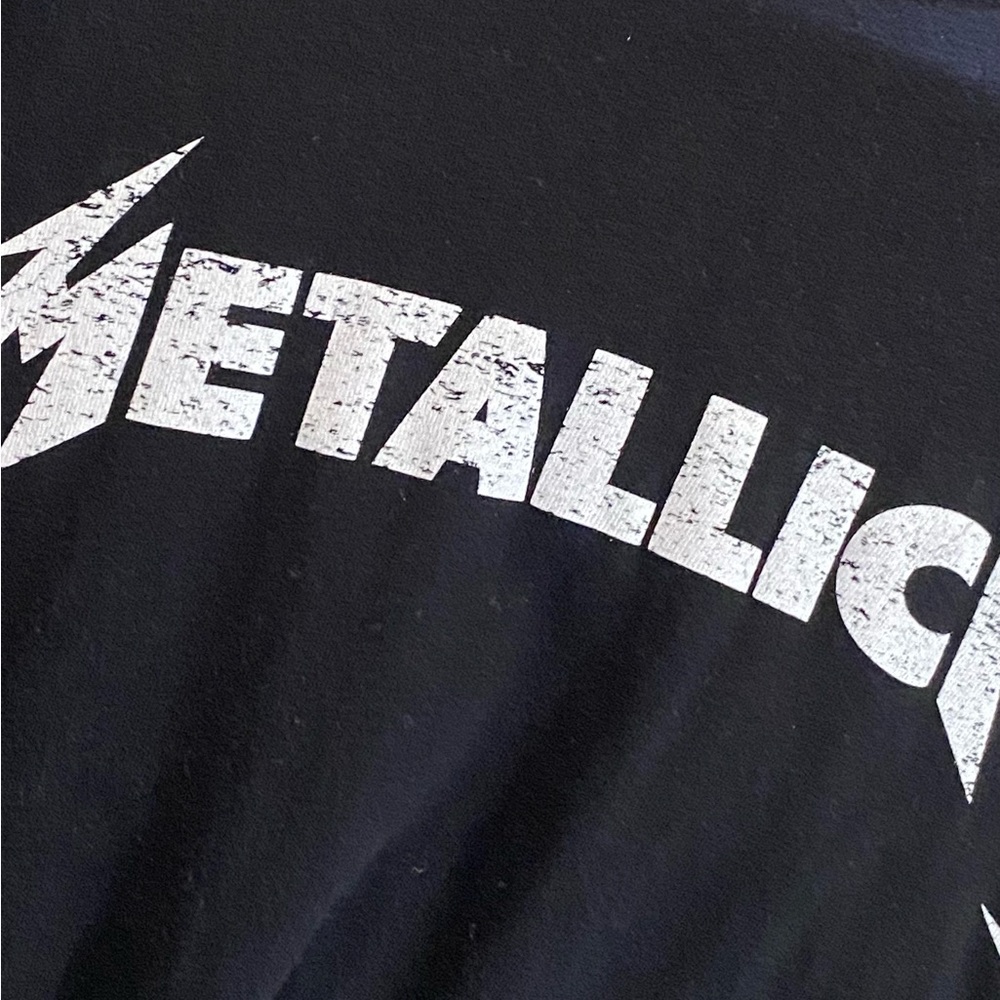 Metallica Black Logo Band Tee Mens M Heavy Metal Thrash Rock T Shirt Grunge - Picture 4 of 5